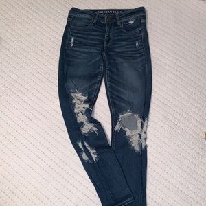 American Eagle | Ne(x)t level skinny jeans with rips